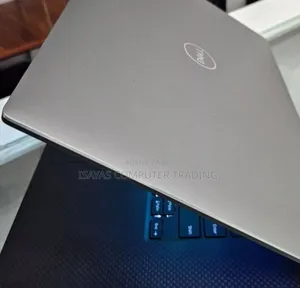 Photo - New Laptop Dell Precision 5540 16GB Intel Core I9 SSD 512GB