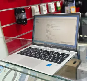 New Laptop HP EliteBook 640 G9 16GB Intel Core I5 SSD 512GB