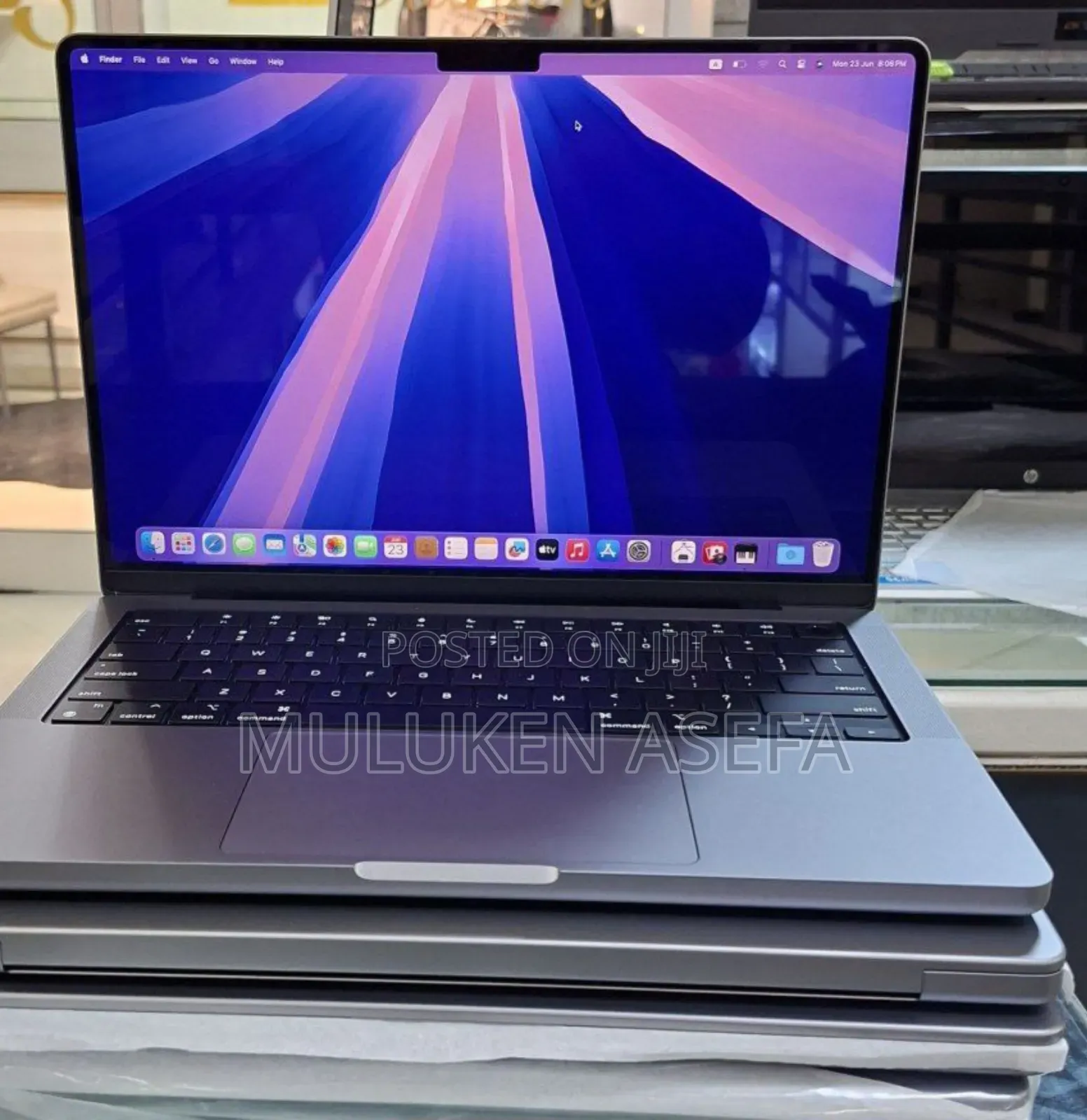 New Laptop Apple MacBook Pro 16GB Apple M1 SSD 1T