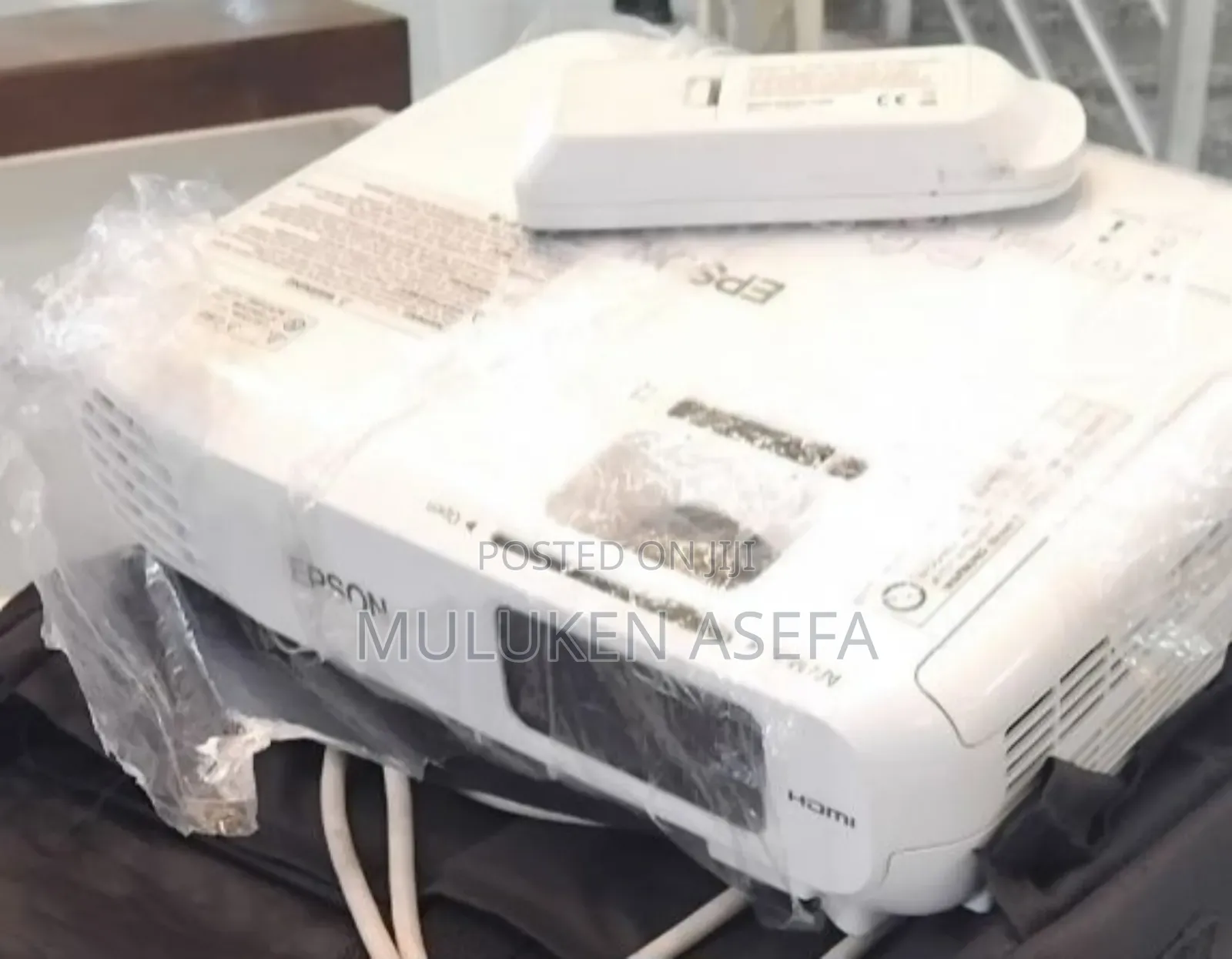Brand New Epson Projector With Bag, Remote 
Model Name: