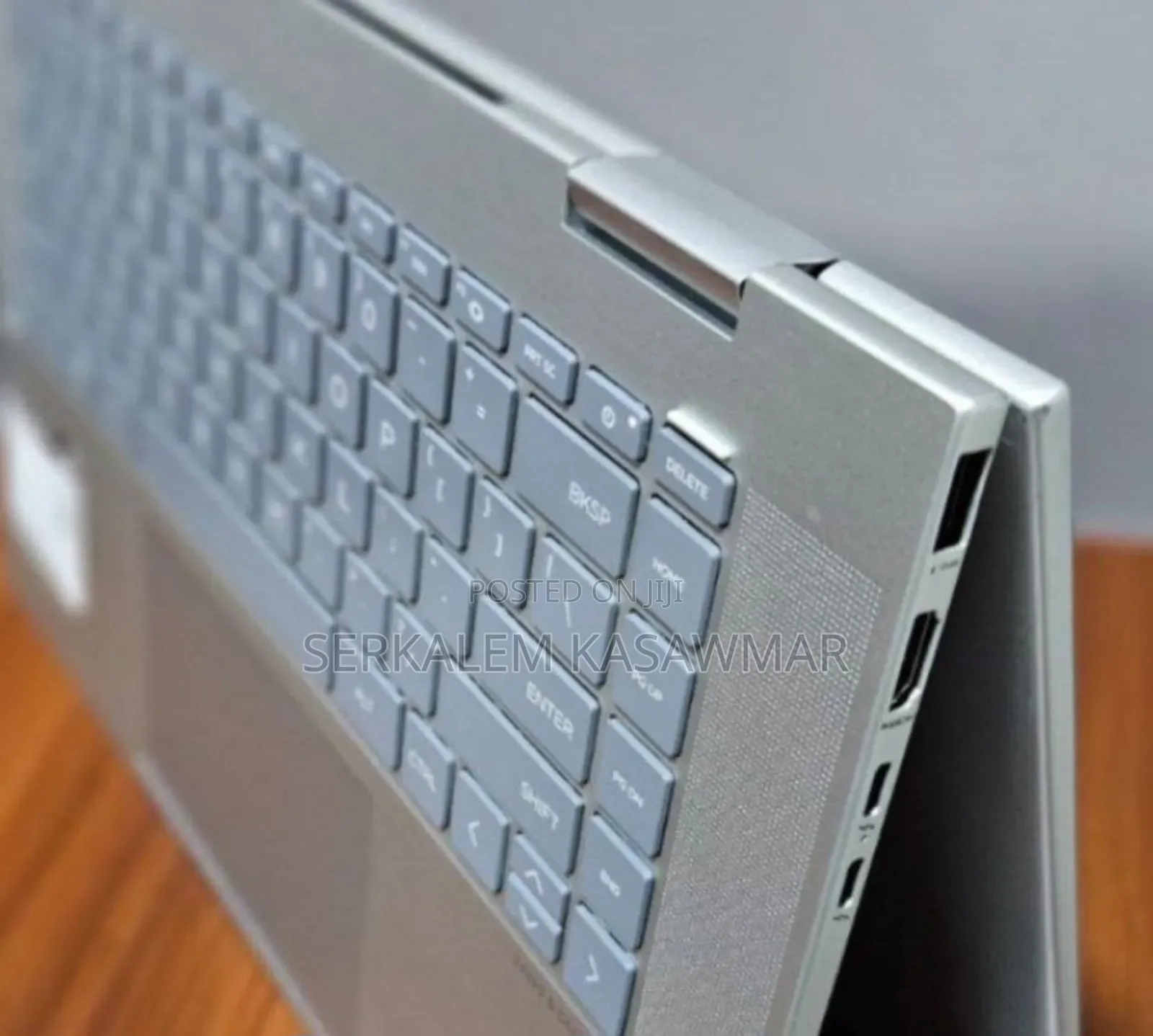 New Laptop HP Envy X360 8GB Intel Core I5 SSD 512GB