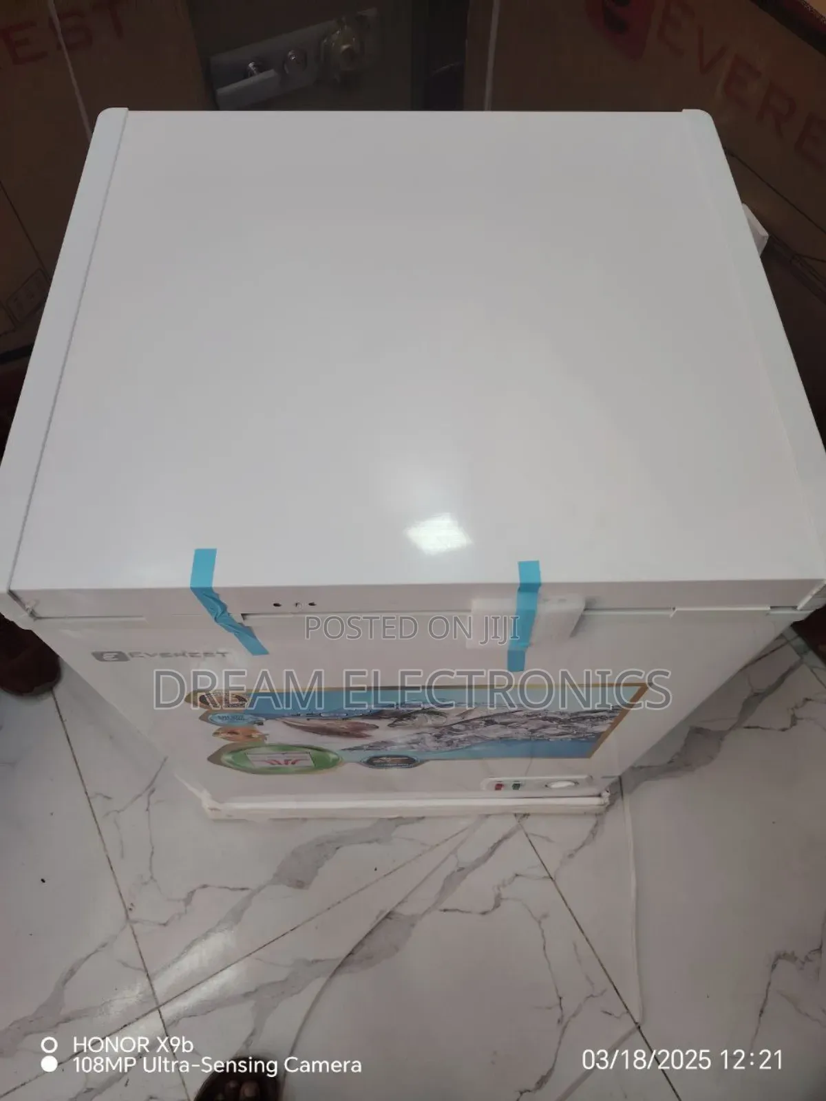 Everest Deep Refrigerator