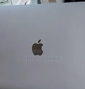 New Laptop Apple MacBook Pro 2022 M2 8GB Apple M2 SSD 512GB