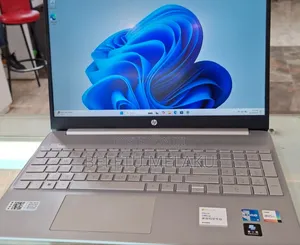 Photo - New Laptop HP Stream Notebook 16GB Intel Core I5 SSD 512GB