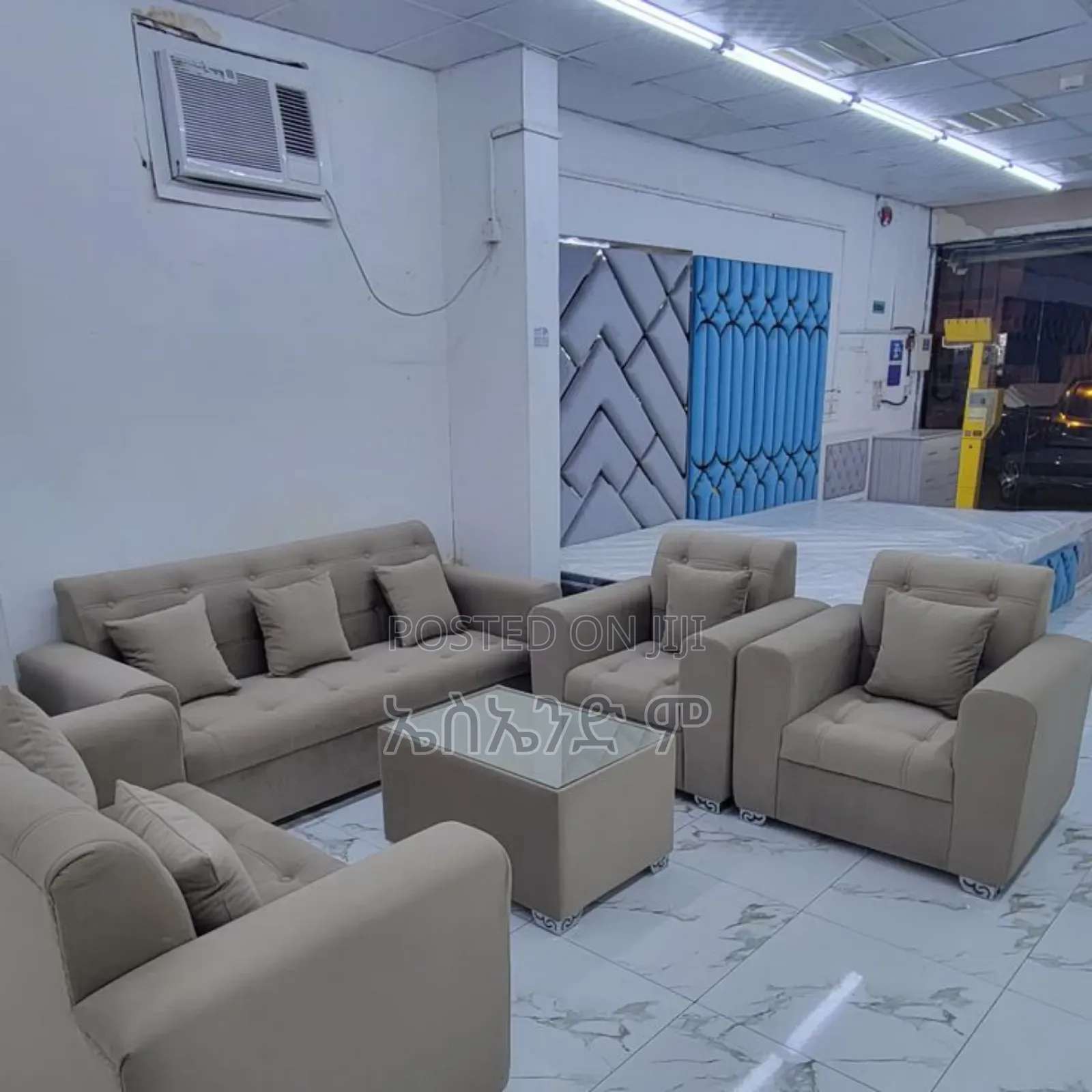 Ethiopia Style Sofa With Table