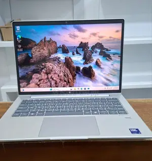 New Laptop HP ProBook 440 G10 16GB Intel Core Ultra 5 SSD 512GB