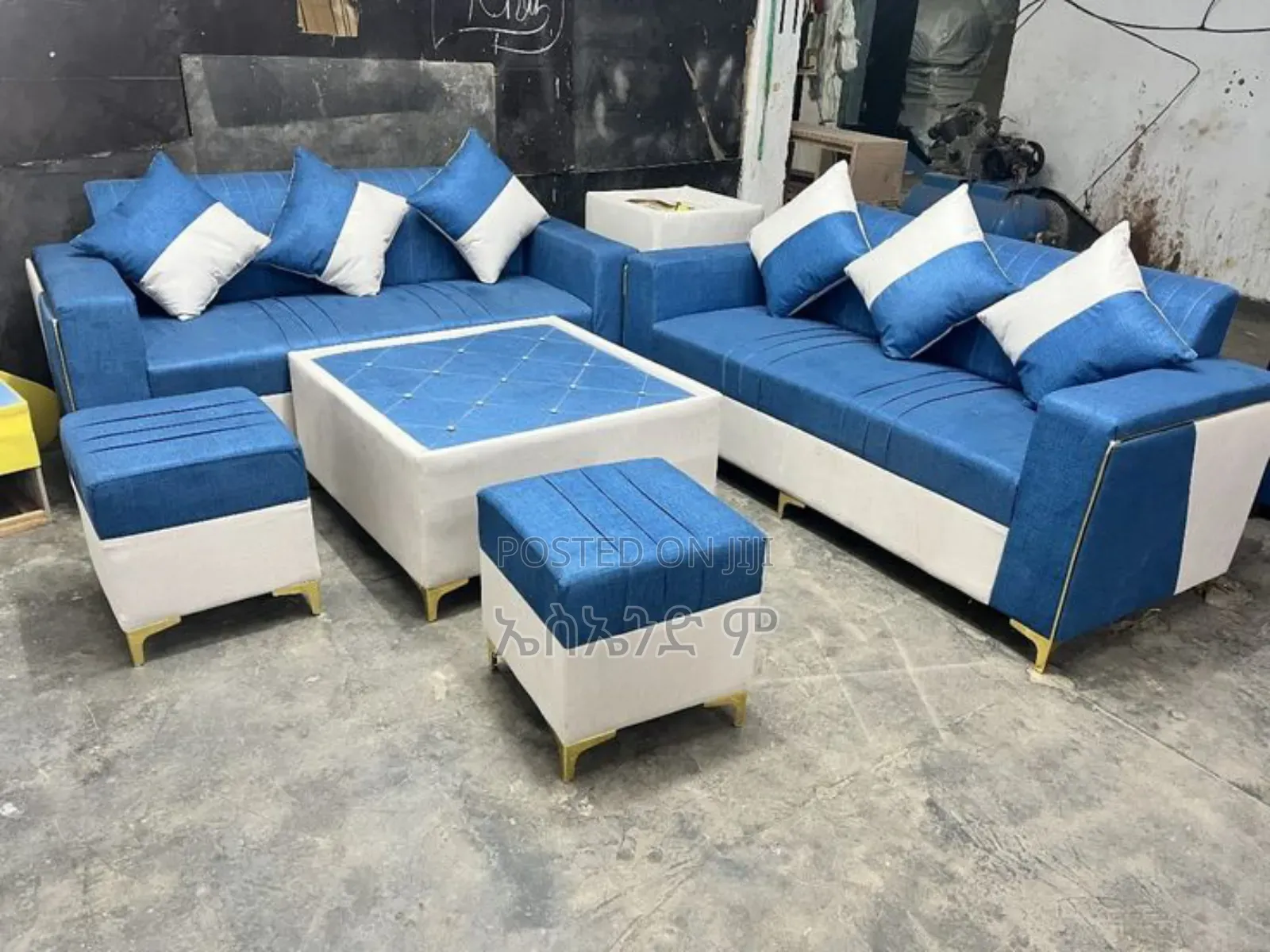 Binsha Sofa Design With Table