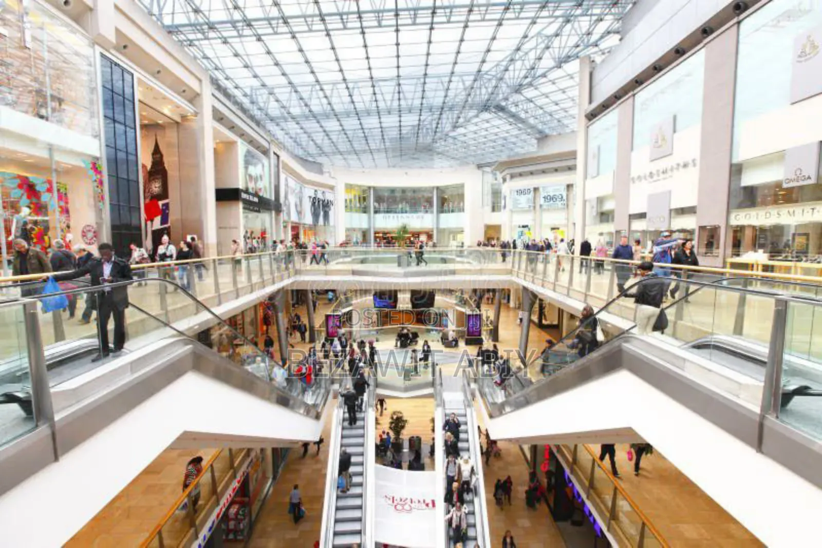 Commercial Shop for Sale at Shola Megenagna