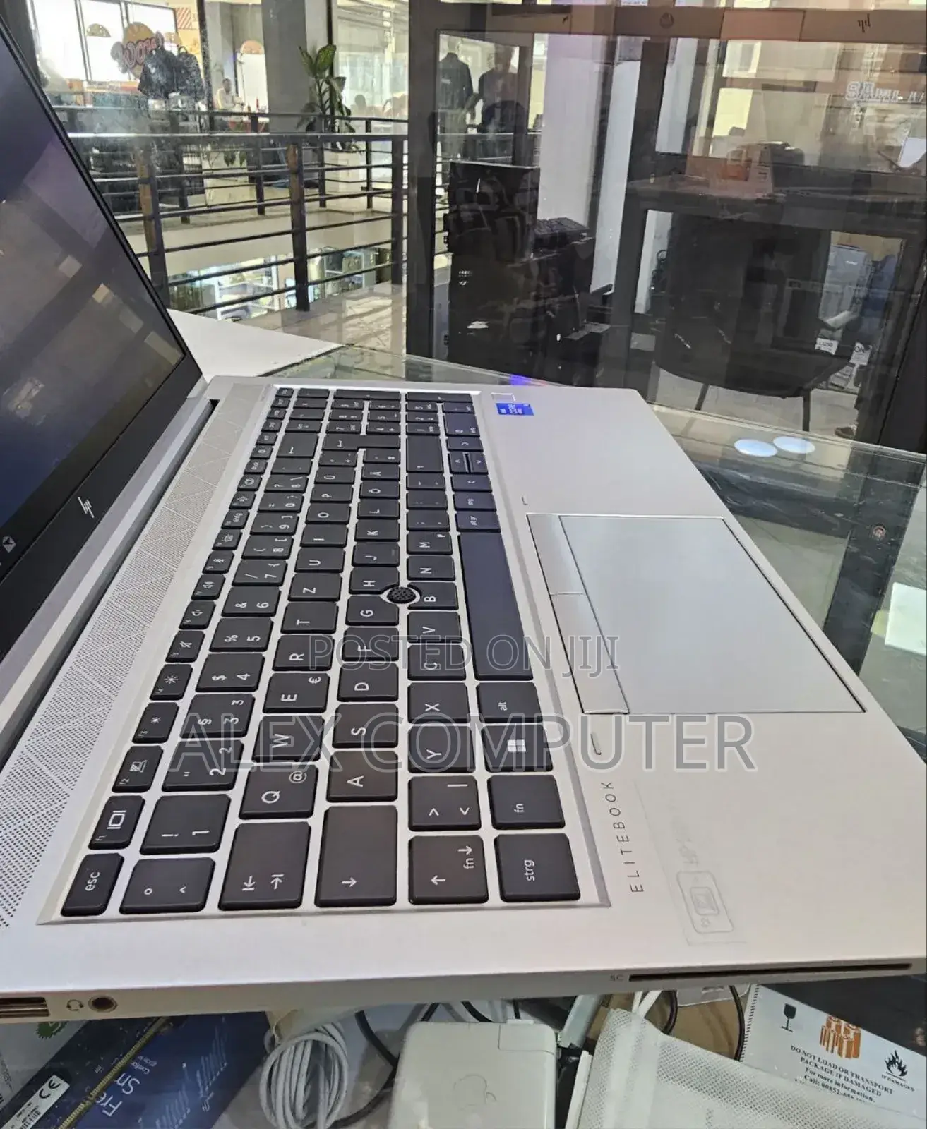 New Laptop HP EliteBook 850 G8 16GB Intel Core I5 SSD 512GB