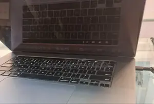 New Laptop Apple MacBook Pro 2019 16GB Intel Core i9 SSD 1T