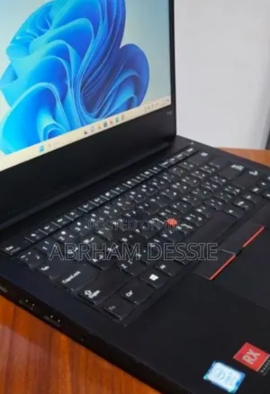 Photo - New Laptop Lenovo ThinkPad X1 Carbon 16GB Intel Core I7 SSD 256GB