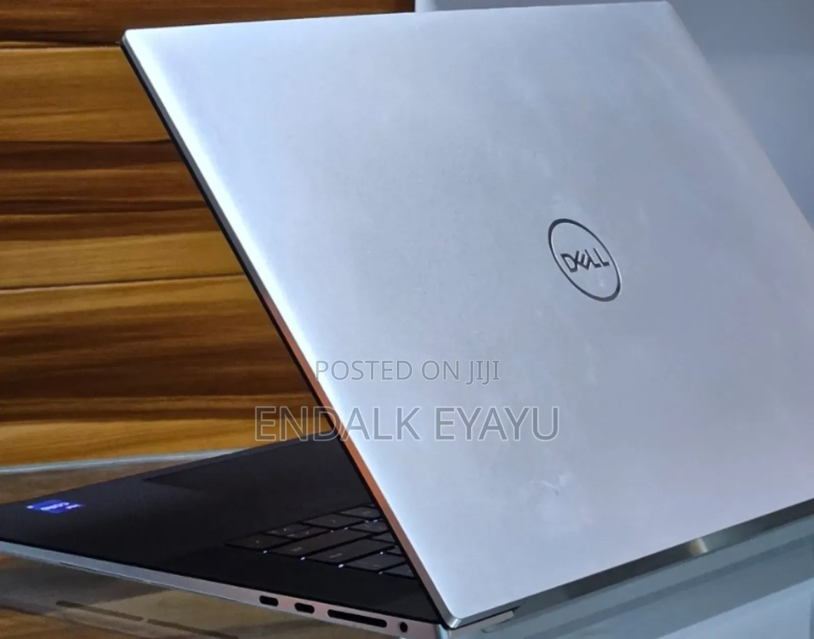 New Laptop Dell 16GB Intel Core I7 SSD 1T