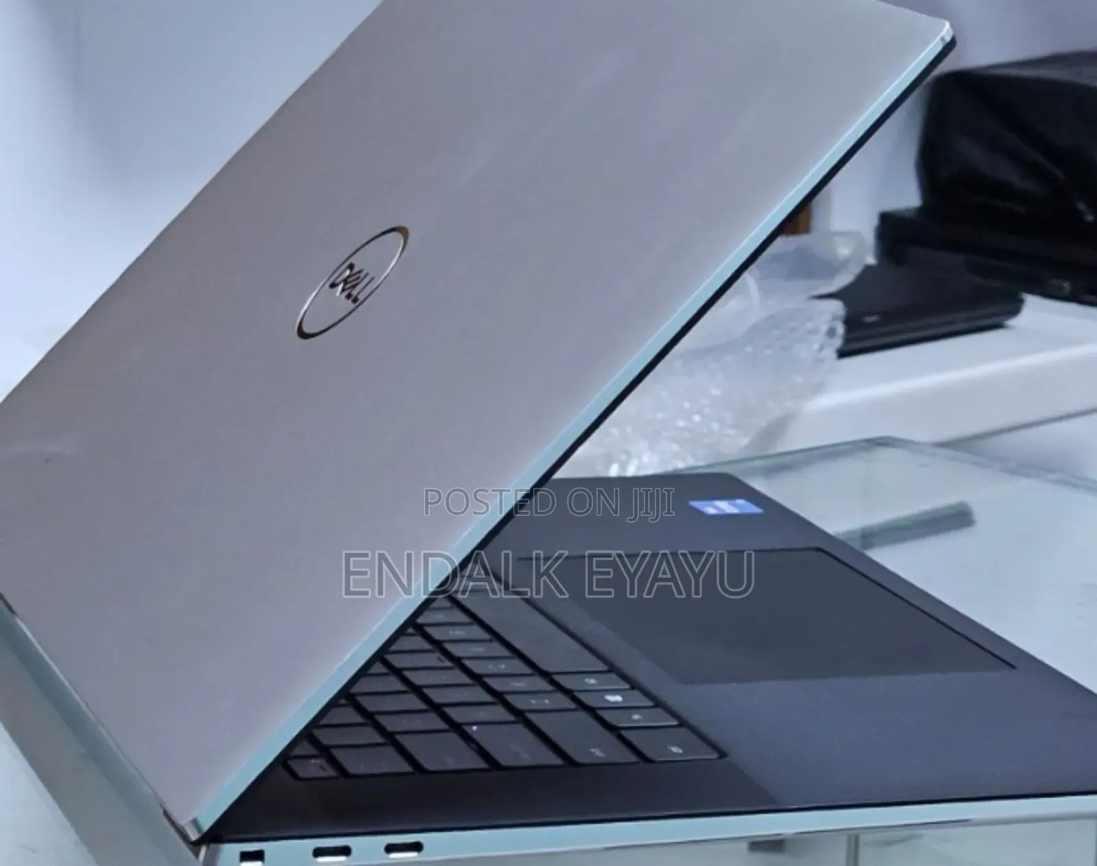 New Laptop Dell 16GB Intel Core I7 SSD 1T