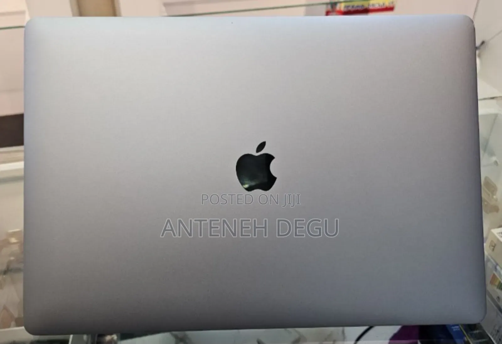 New Laptop Apple MacBook Pro 2017 16GB Intel Core I7 SSD 1T
