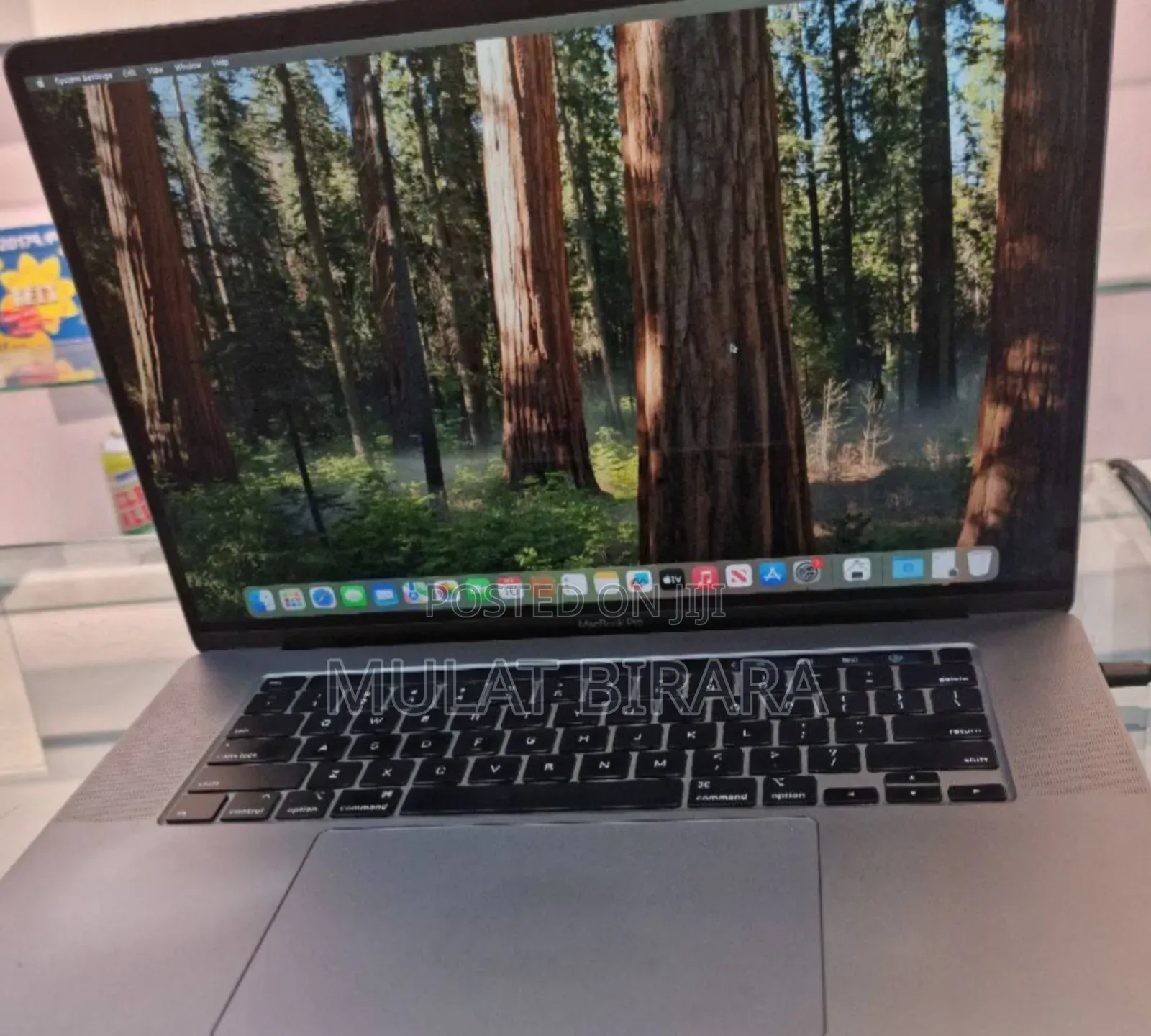 New Laptop Apple MacBook Pro 2019 16GB Intel Core I9 SSD 1T