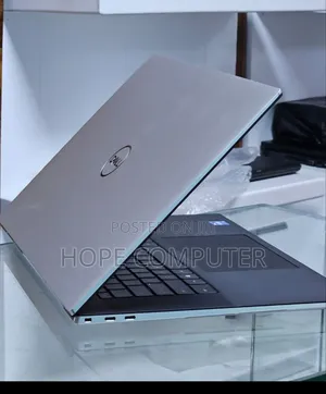 New Laptop Dell XPS 15 16GB Intel Core I7 SSD 1T