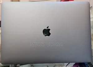 New Laptop Apple MacBook Pro 2017 16GB Intel Core I7 SSD 1T