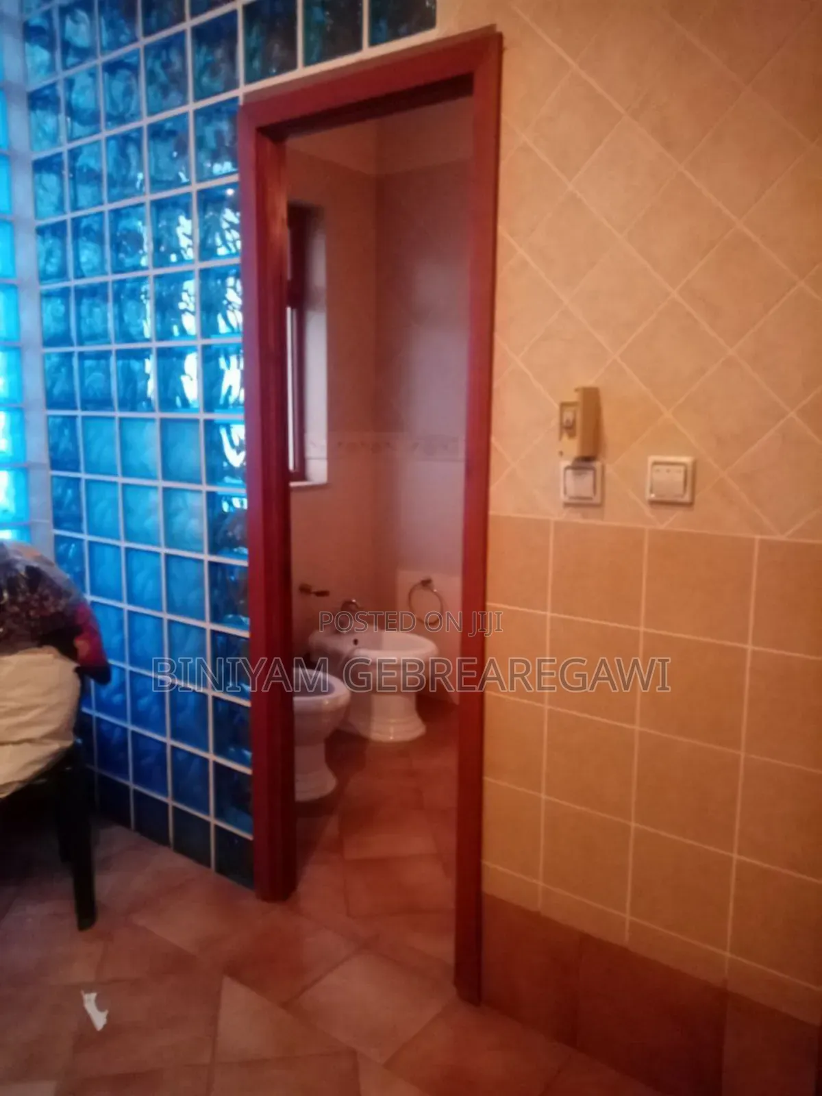 Furnished 5bdrm House in G+1, Yeka for rent