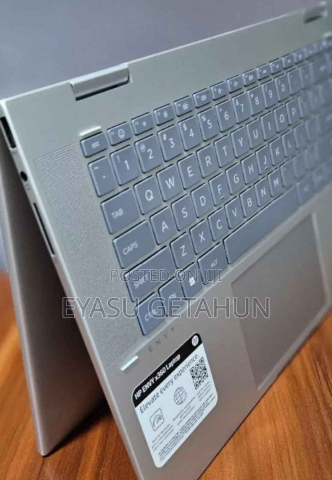 New Laptop HP Envy X360 8GB Intel Core I5 SSD 512GB