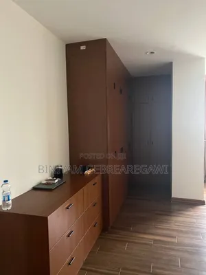 Furnished 5bdrm Apartment in Apartment, Yeka for rent