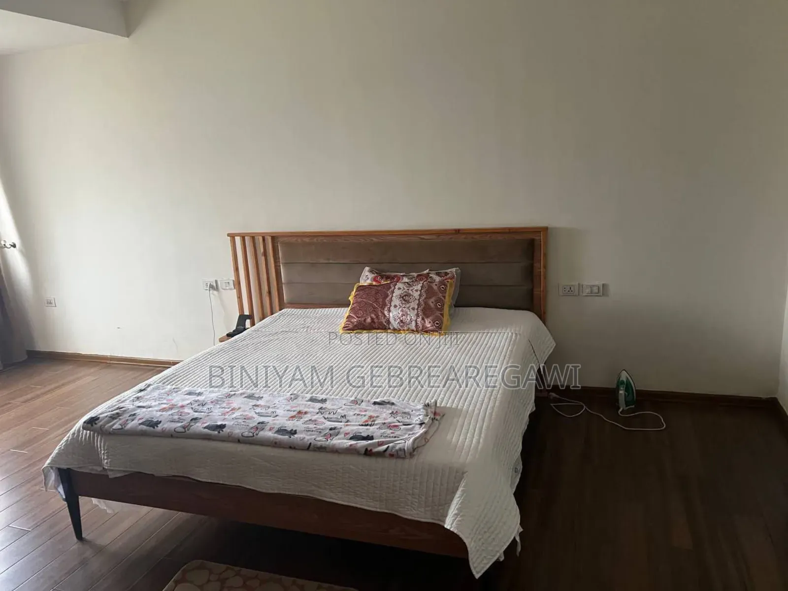 Furnished 5bdrm Apartment in Apartment, Yeka for rent