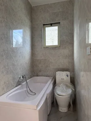 3bdrm Apartment in Apartment, Yeka for rent