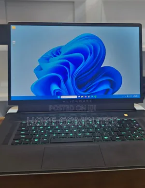 New Laptop Alienware M17x R2 32GB Intel Core I7 SSD 1T