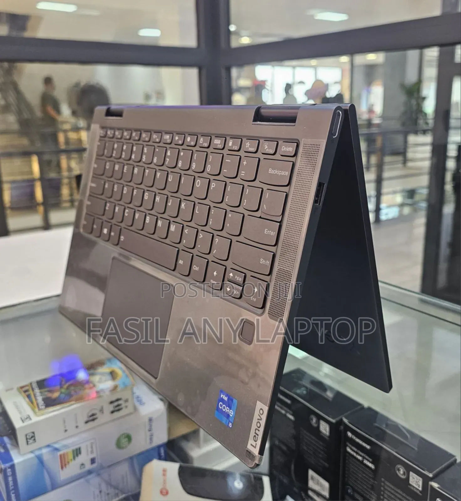 New Laptop Lenovo Yoga 7i 8GB Intel Core I5 SSD 512GB