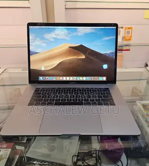 New Laptop Apple MacBook Pro 2017 16GB Intel Core I7 SSD 1T