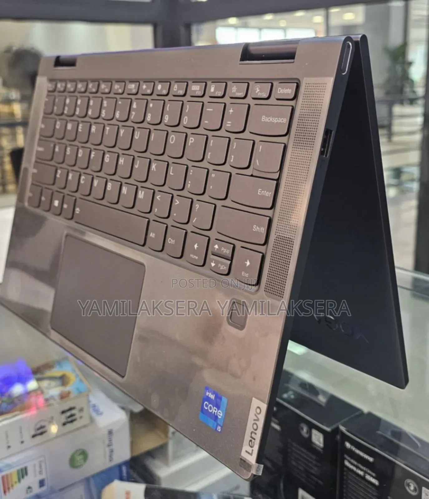 New Laptop Lenovo Yoga 730 8GB Intel Core I5 SSD 512GB