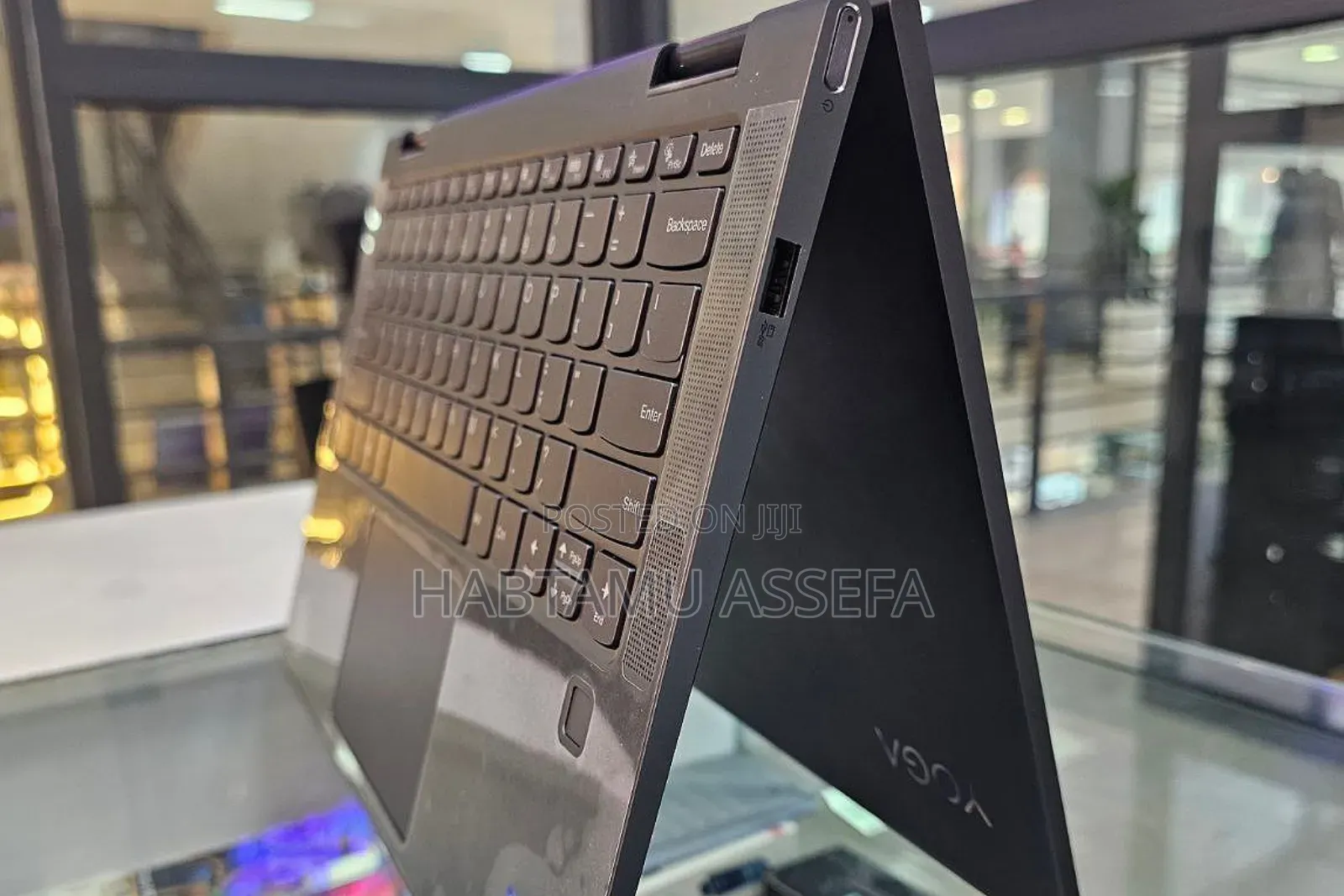 New Laptop Lenovo ThinkPad Yoga 8GB Intel Core I5 SSD 512GB