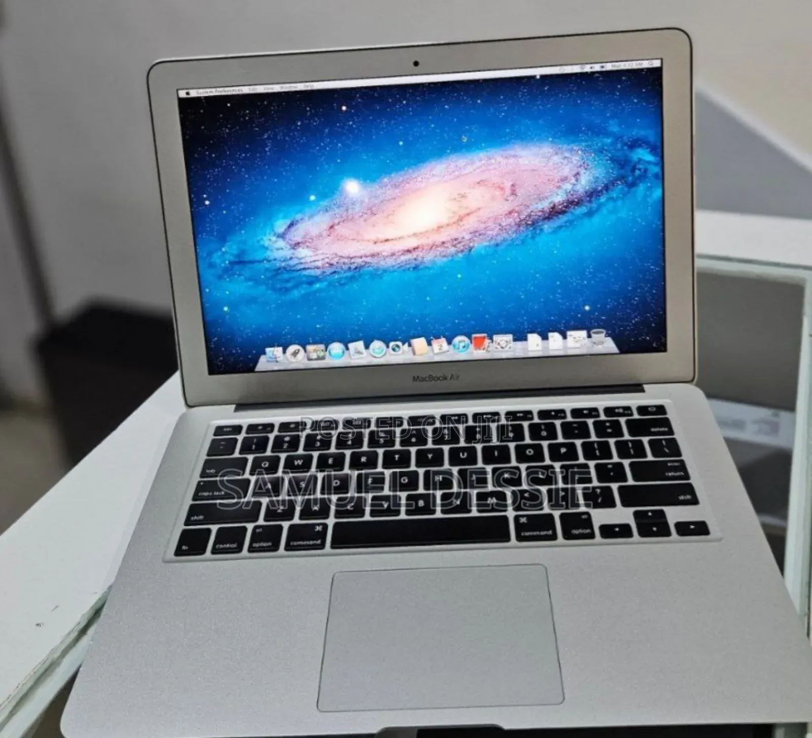 Laptop Apple MacBook Air 2011 4GB Intel Core I5 SSD 128GB