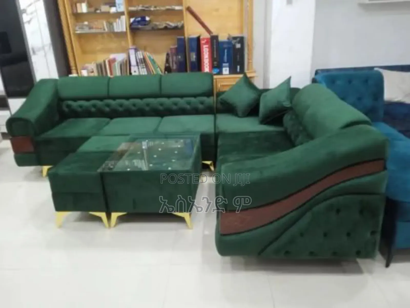 Corner Sofa Design With Table