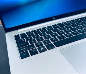 Photo - New Laptop HP EliteBook 840 10 16GB Intel Core I7 SSD 512GB