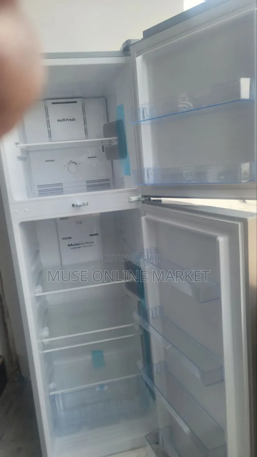 Marino 490 Model Fun System Referigerator