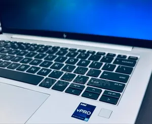 New Laptop HP EliteBook 840 10 16GB Intel Core I7 SSD 512GB