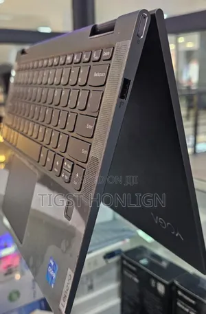 New Laptop Lenovo ThinkPad Yoga 8GB Intel Core I5 SSD 512GB