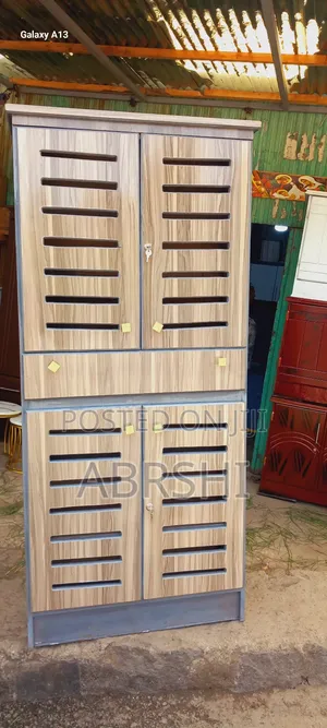 Photo - የጫማ መደርደሪያ