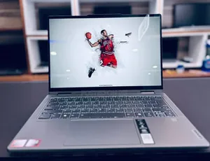 Photo - New Laptop Lenovo 8GB AMD Ryzen 5 SSD 512GB