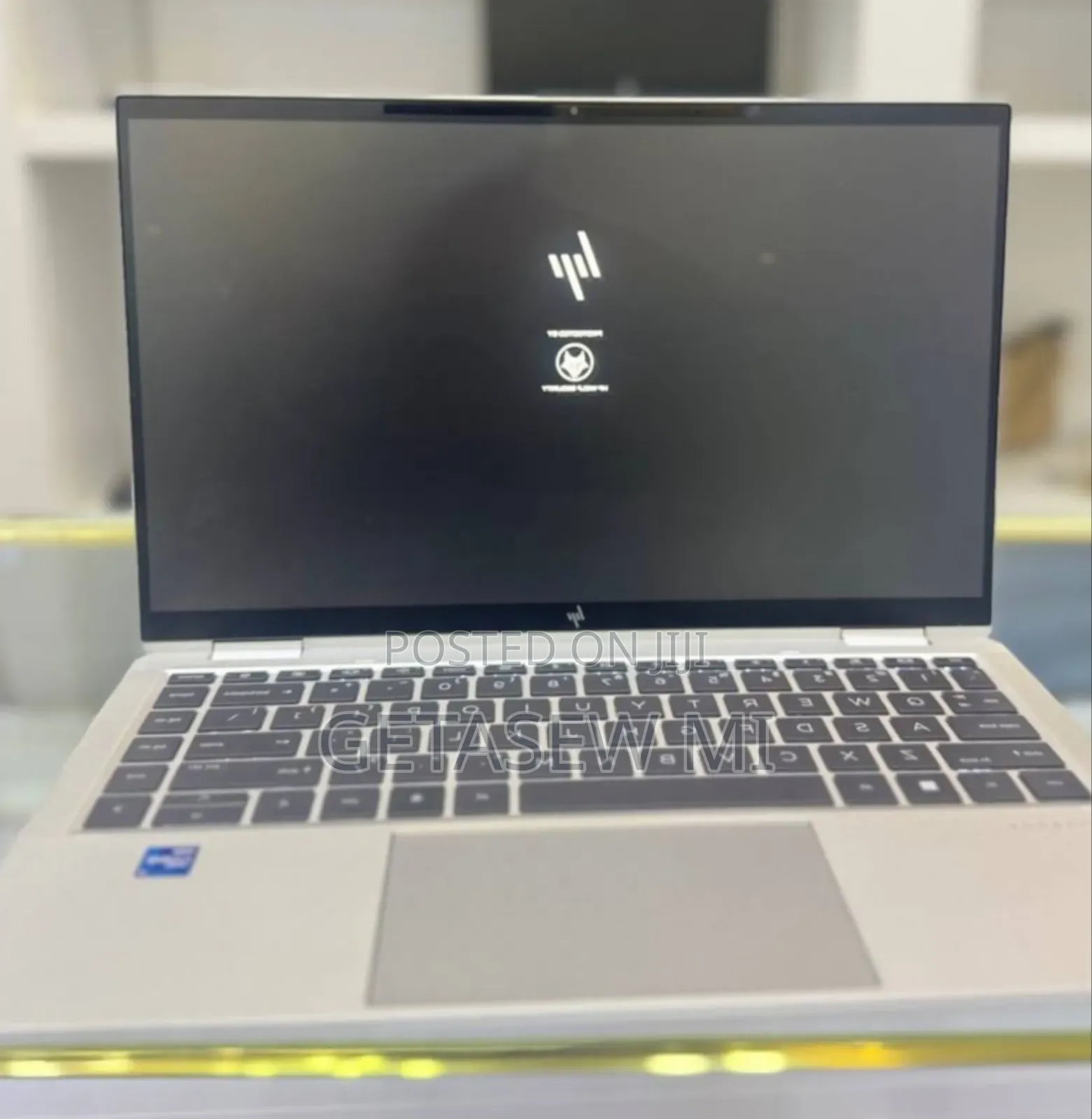 New Laptop HP EliteBook 1040 G8 16GB Intel Core i7 SSD 512GB