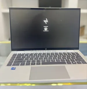 New Laptop HP EliteBook 1040 G8 16GB Intel Core i7 SSD 512GB
