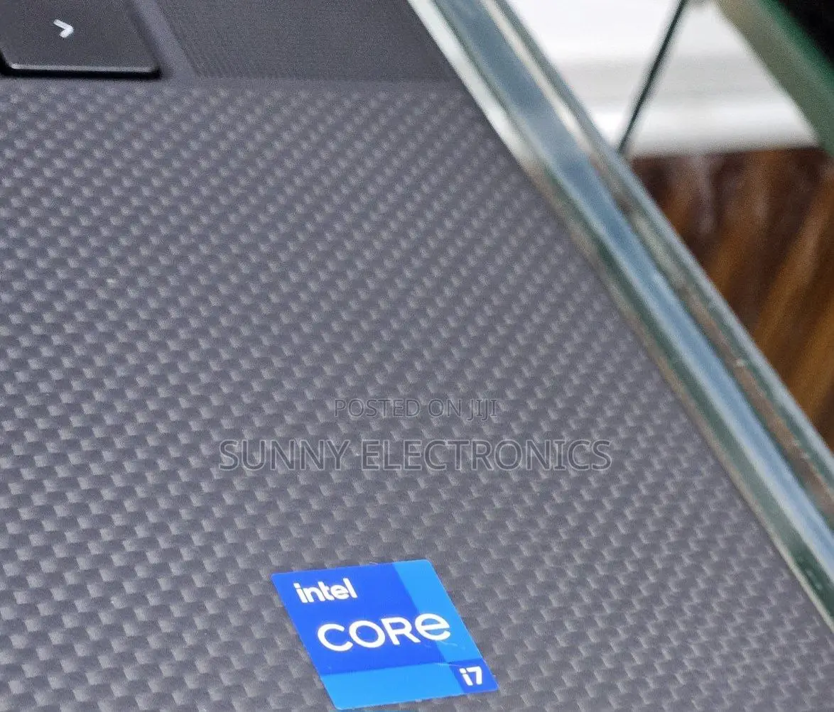 New Laptop Dell XPS 13 16GB Intel Core I7 SSD 1T