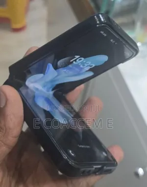 New Samsung Galaxy Z Flip6 512 GB