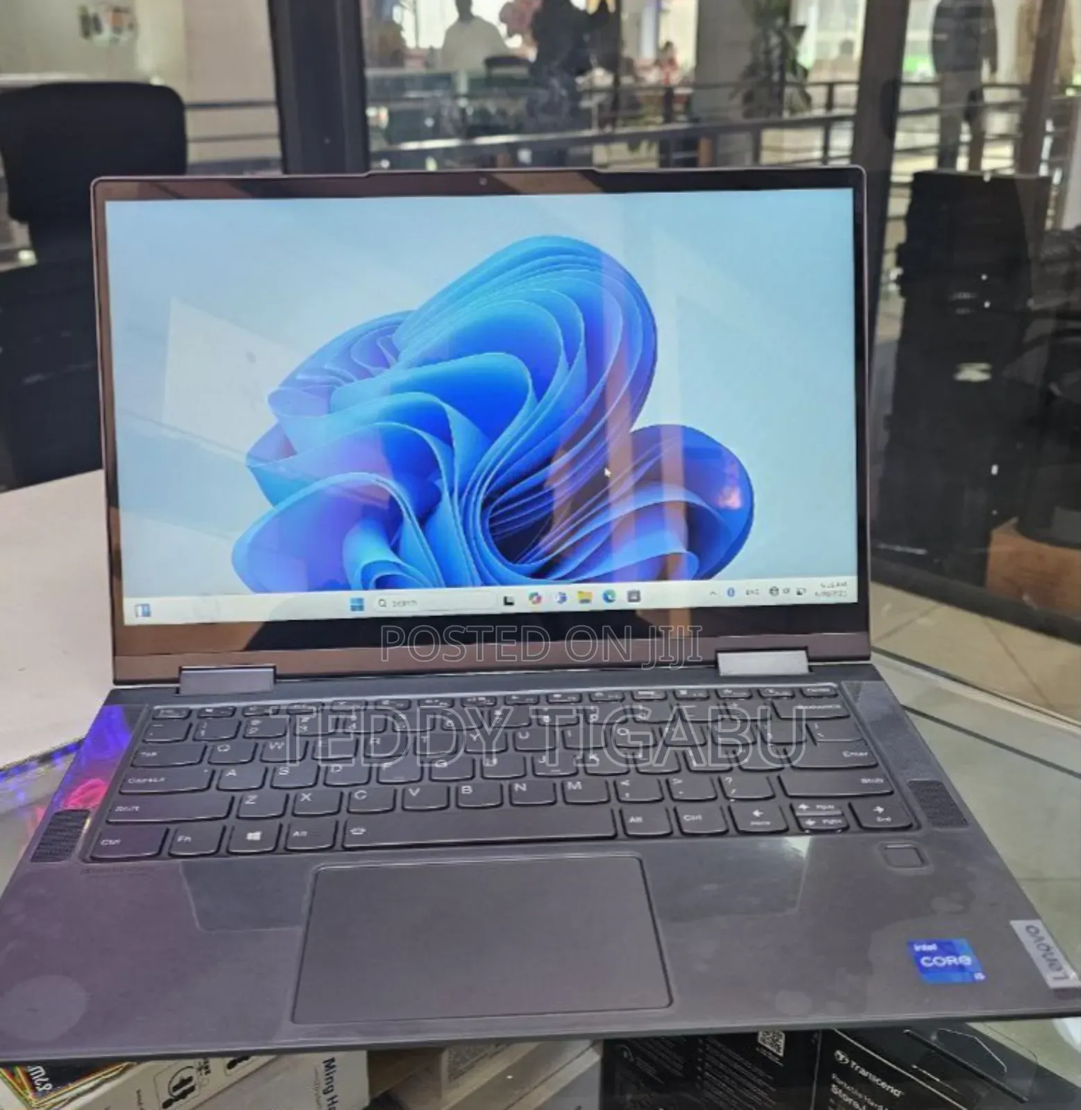 New Laptop Lenovo 8GB Intel Core I5 SSD 512GB