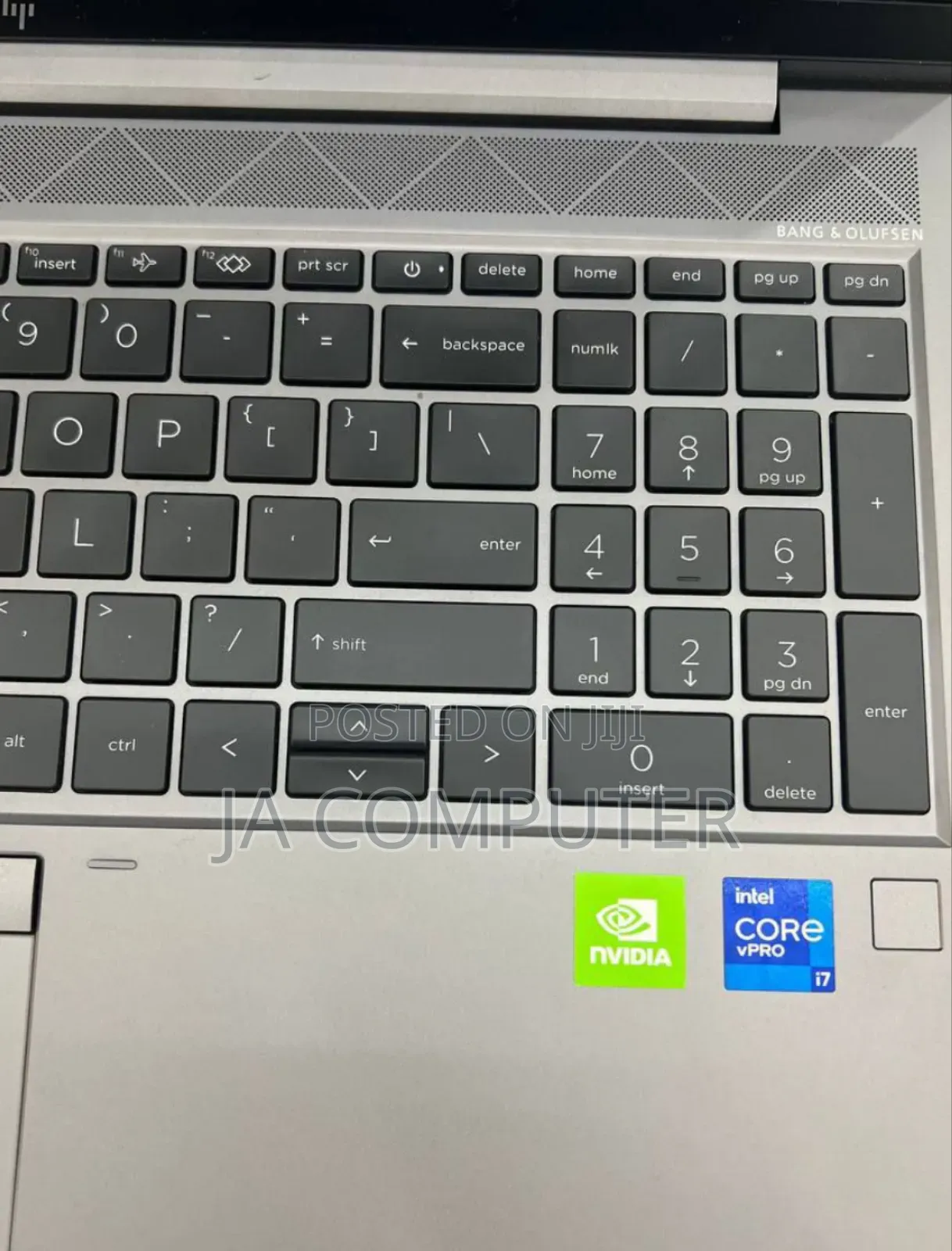 New Laptop HP ZBook Firefly G8 16GB Intel Core I7 SSD 512GB