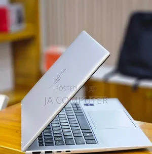 New Laptop HP EliteBook 840 16GB Intel Core I7 SSD 512GB