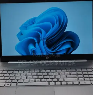 New Laptop HP Stream Notebook 16GB Intel Core I7 SSD 512GB