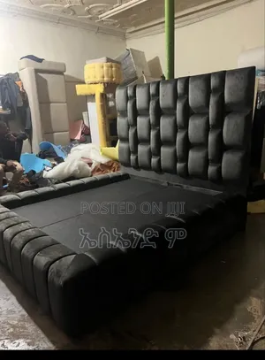 King Size Lezar Bed Design