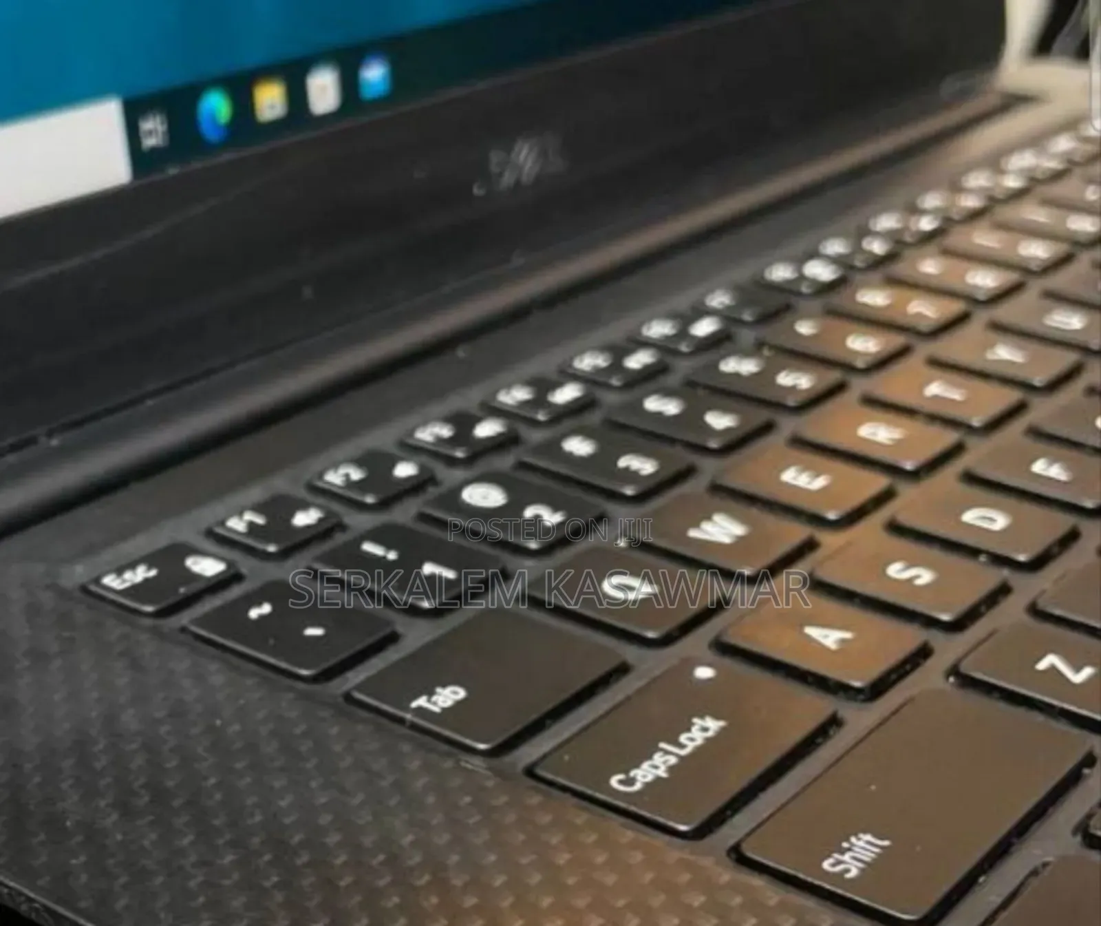 New Laptop Dell Precision 15 3520 16GB Intel Core I7 SSD 512GB