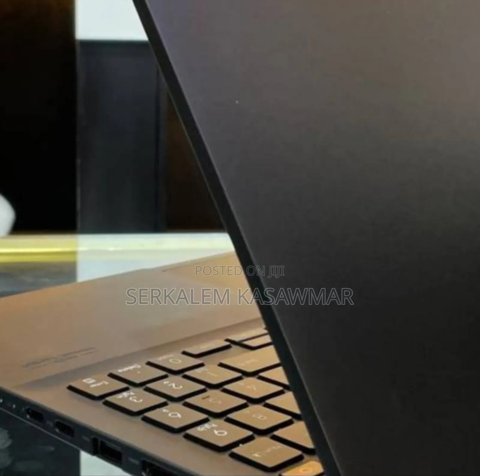 New Laptop Dell Precision 15 3520 16GB Intel Core I7 SSD 512GB